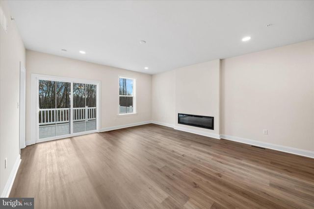 405 LEAHY DR, Newark, DE 19711