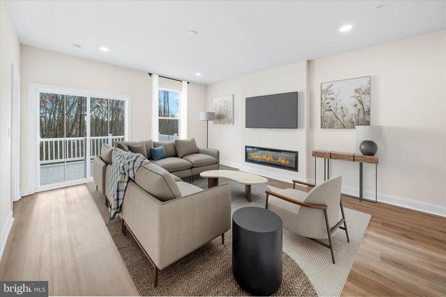 405 LEAHY DR, Newark, DE 19711