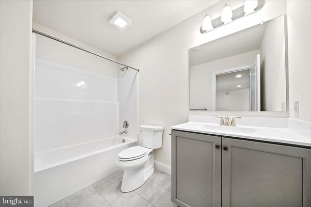 405 LEAHY DR, Newark, DE 19711