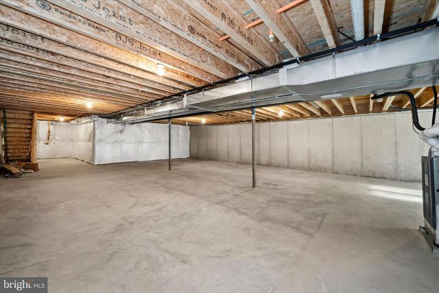 405 LEAHY DR, Newark, DE 19711