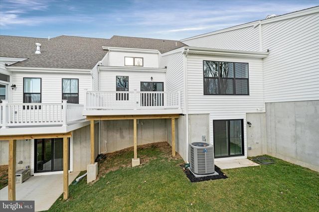 405 LEAHY DR, Newark, DE 19711