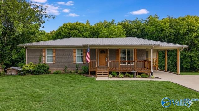 4708 Lloyd Street, Guntersville, AL 35976