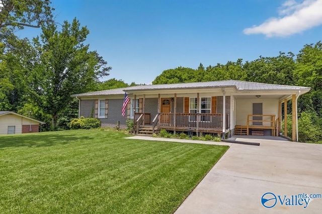4708 Lloyd Street, Guntersville, AL 35976