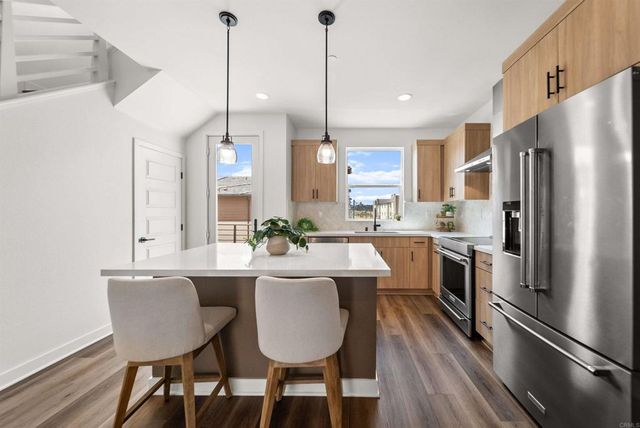 647 Fahrenheit Drive, San Marcos, CA 92078