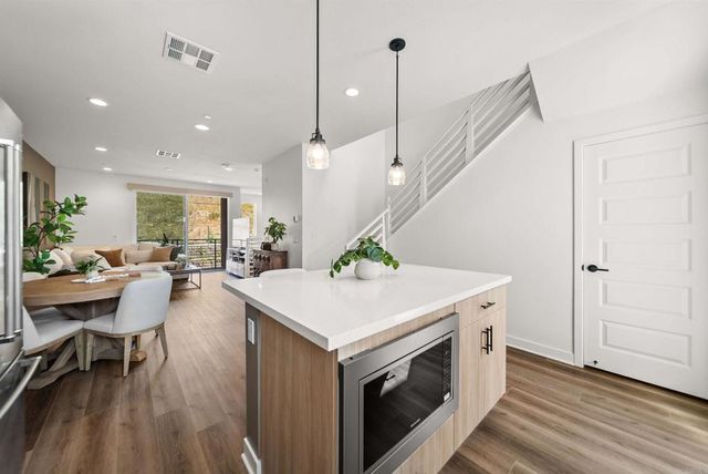 647 Fahrenheit Drive, San Marcos, CA 92078