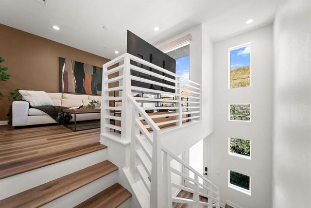 647 Fahrenheit Drive, San Marcos, CA 92078