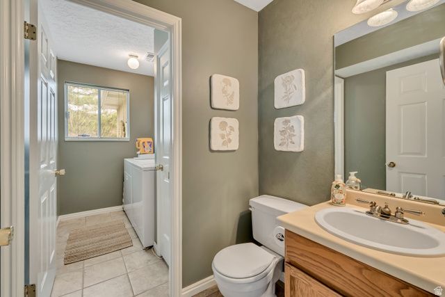 5446 S CROSSPOINTE CIR, Taylorsville, UT 84123