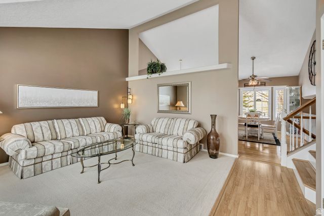 5446 S CROSSPOINTE CIR, Taylorsville, UT 84123