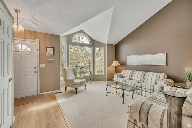 5446 S CROSSPOINTE CIR, Taylorsville, UT 84123