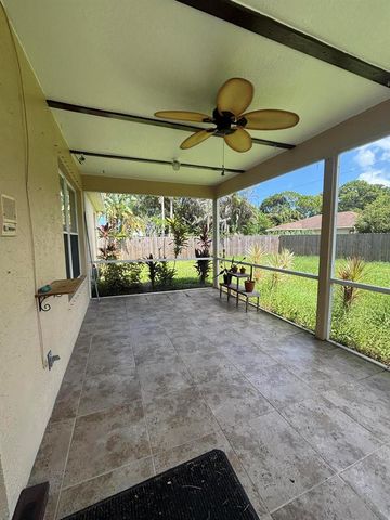 2274 SE LONGHORN Avenue, Port St. Lucie, FL 34952