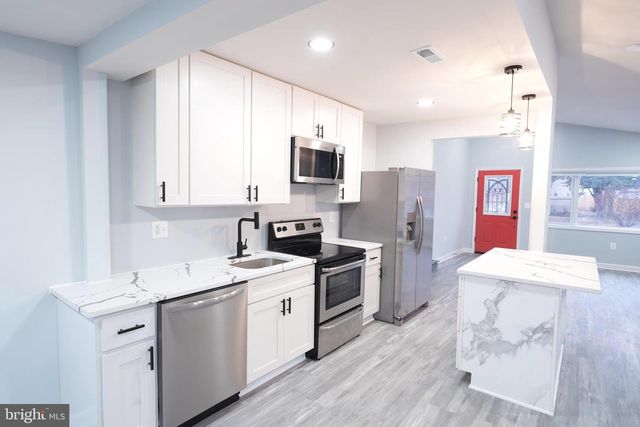 122 N BEND TER, Glen Burnie, MD 21060