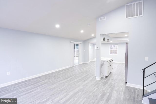 122 N BEND TER, Glen Burnie, MD 21060