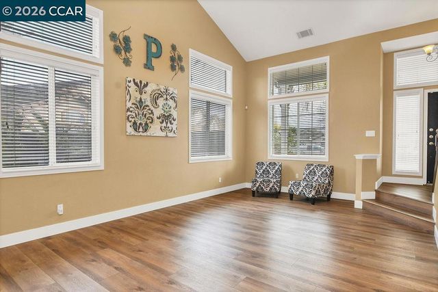 361 Clove Way, Oakley, CA 94561