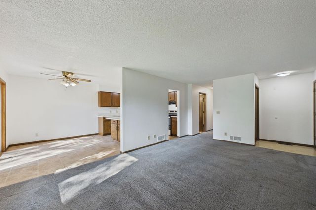 12161 Grouse Street NW 306, Coon Rapids, MN 55448
