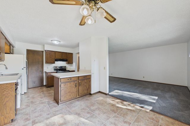 12161 Grouse Street NW 306, Coon Rapids, MN 55448