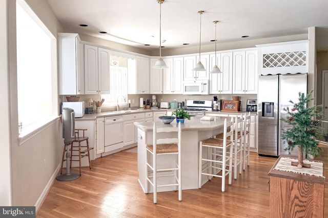 18722 FOUNTAIN TERRACE, Hagerstown, MD 21742