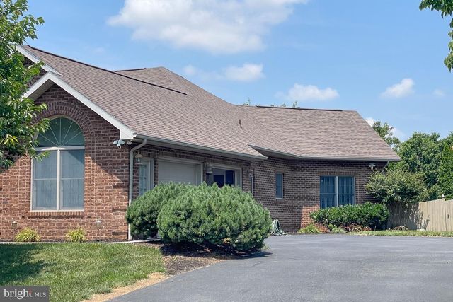 18722 FOUNTAIN TERRACE, Hagerstown, MD 21742