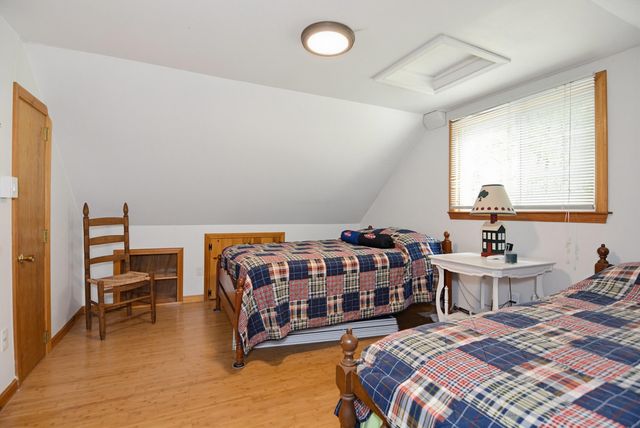 33 Moccasin Trail, Hillsborough, NH 03244