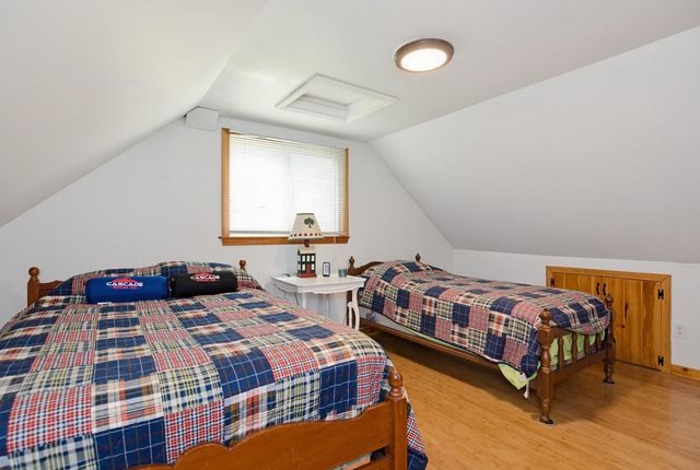 33 Moccasin Trail, Hillsborough, NH 03244