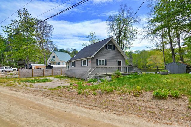 33 Moccasin Trail, Hillsborough, NH 03244