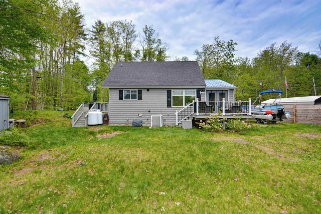 33 Moccasin Trail, Hillsborough, NH 03244