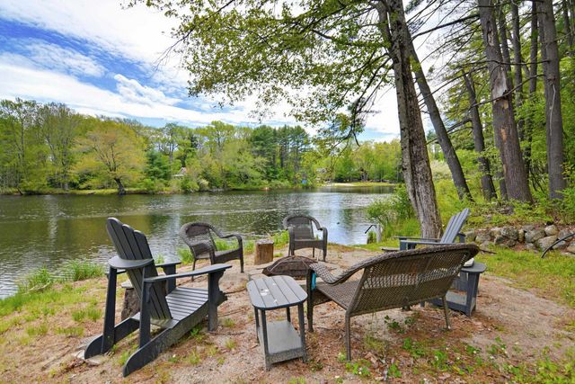 33 Moccasin Trail, Hillsborough, NH 03244