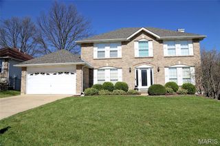 5023 Royal Burgess Drive, St Peters, MO 63304