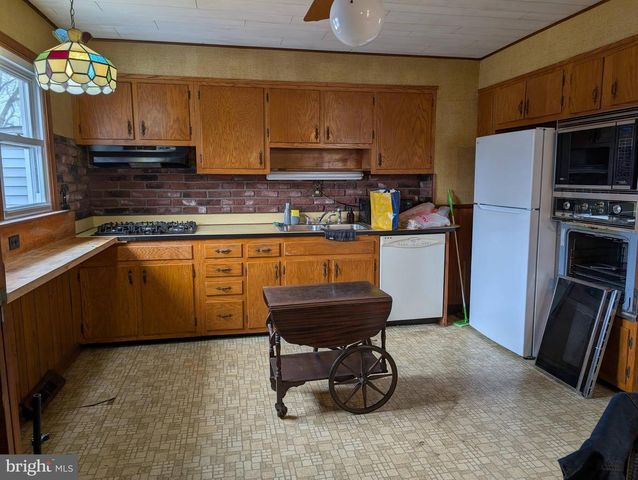 402 ASTER AVE, Northfield, NJ 08225