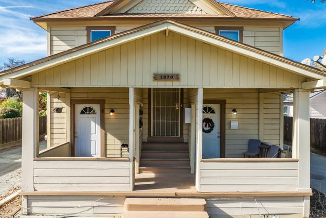 1320 N Irwin Street, Hanford, CA 93230