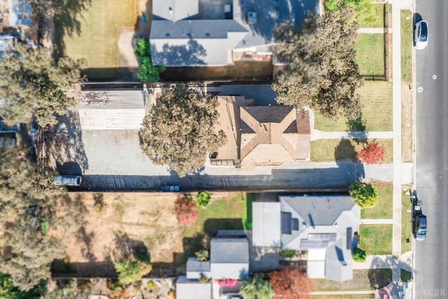 1320 N Irwin Street, Hanford, CA 93230
