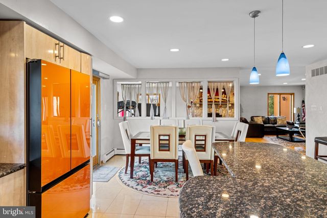 509 LONG LN, Huntingdon Valley, PA 19006