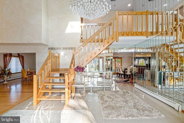 509 LONG LN, Huntingdon Valley, PA 19006