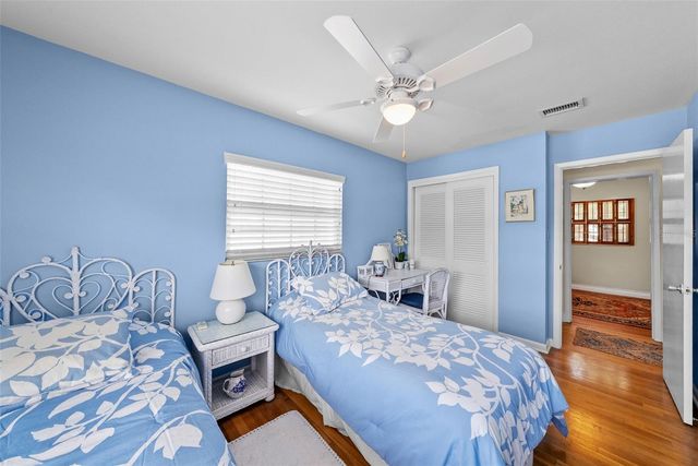 4705 W SAN RAFAEL STREET, Tampa, FL 33629