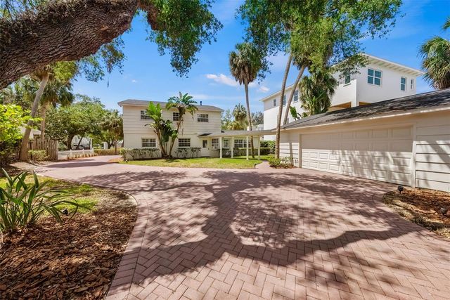 4705 W SAN RAFAEL STREET, Tampa, FL 33629