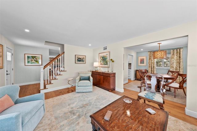 4705 W SAN RAFAEL STREET, Tampa, FL 33629