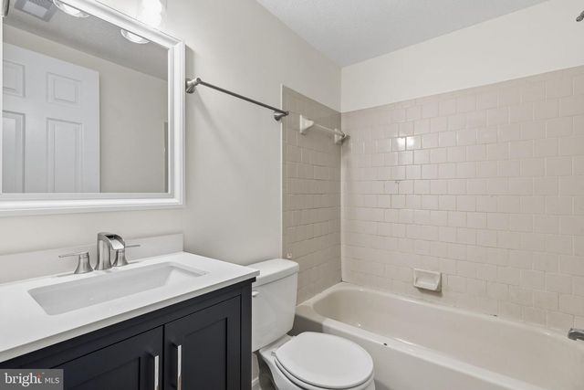 3767 FOXFORD STREAM RD, Nottingham, MD 21236