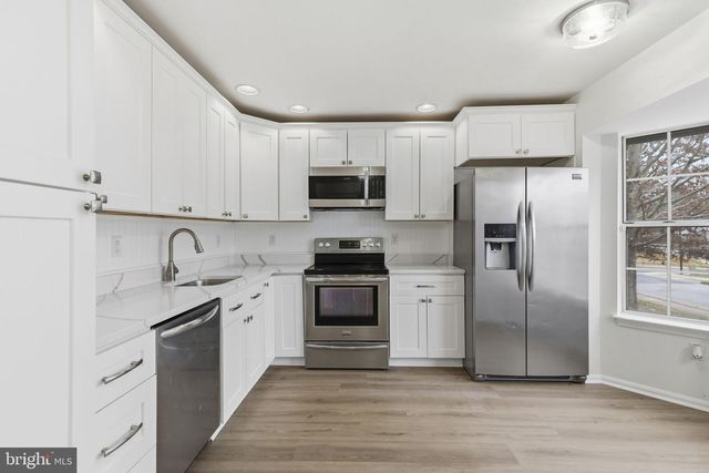 3767 FOXFORD STREAM RD, Nottingham, MD 21236