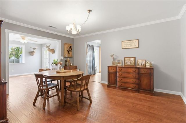 5485 Beaufain BLVD, Virginia Beach, VA 23464