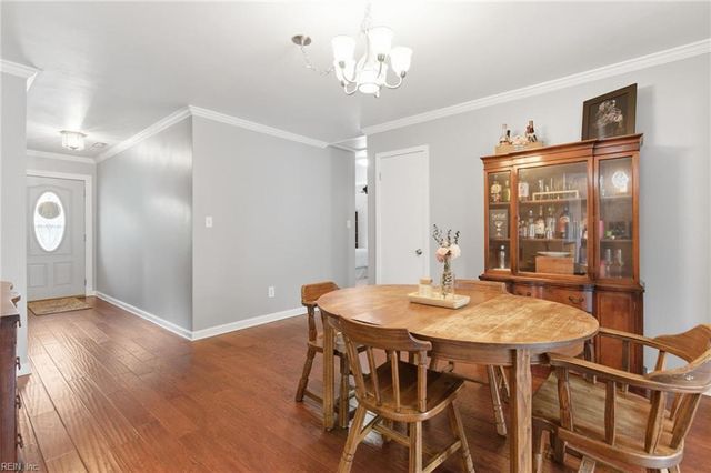 5485 Beaufain BLVD, Virginia Beach, VA 23464