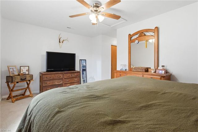 5485 Beaufain BLVD, Virginia Beach, VA 23464