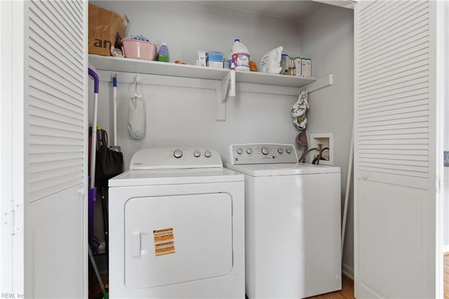 5485 Beaufain BLVD, Virginia Beach, VA 23464