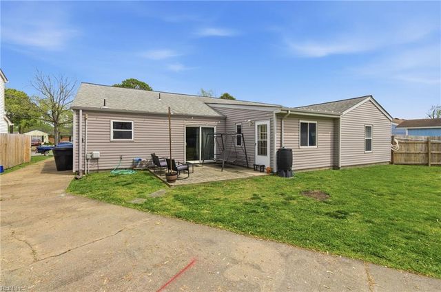 5485 Beaufain BLVD, Virginia Beach, VA 23464