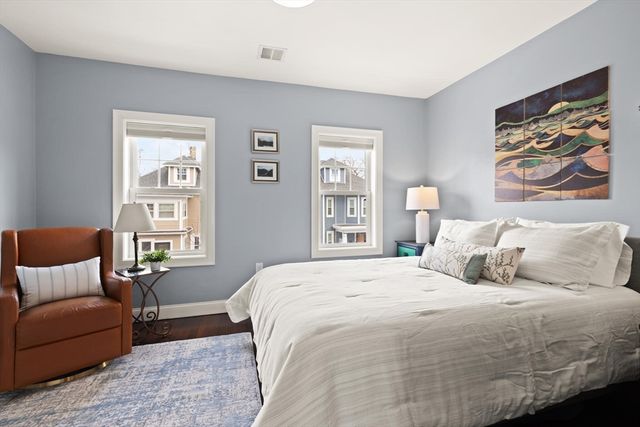 4 O'donnell Terrace, Boston, MA 02122