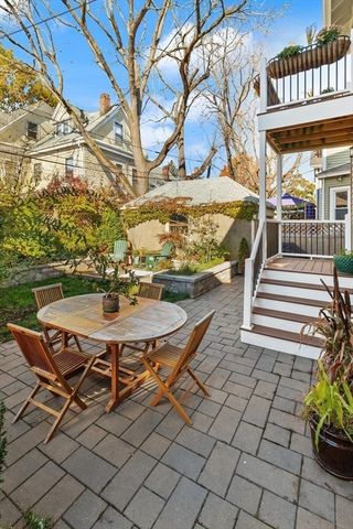 4 O'donnell Terrace, Boston, MA 02122
