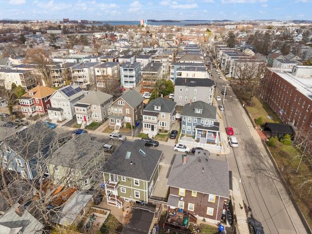 4 O'donnell Terrace, Boston, MA 02122