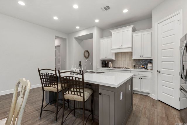 2043 Dalhart, San Antonio, TX 78253