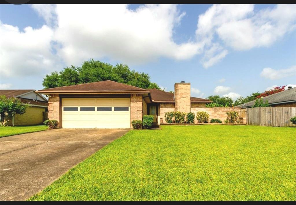 16814 Winnstream Lane, Sugar Land, TX 77498