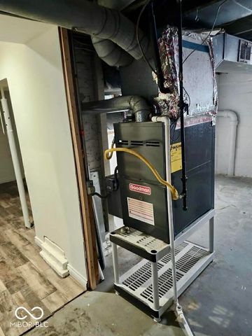 4953 Ford Street, Speedway, IN 46224