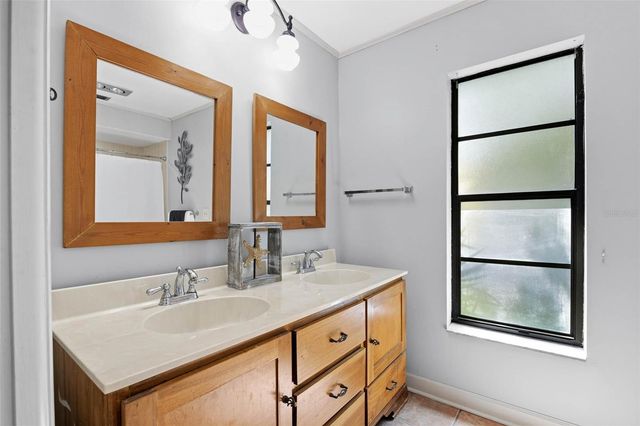 2952 HADLEIGH CT, Clearwater, FL 33761