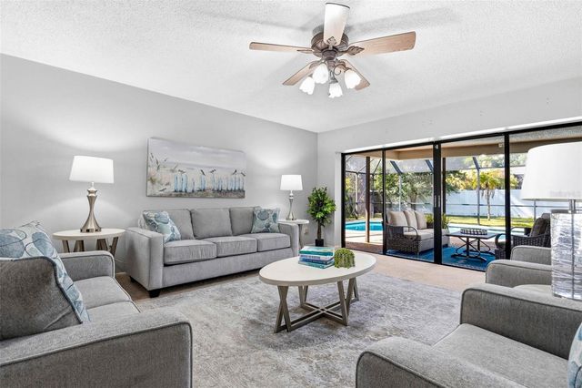 2952 HADLEIGH CT, Clearwater, FL 33761